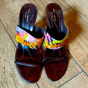 Kate Spade 2” heels. Leather small strap and multicolored fabric strap.
